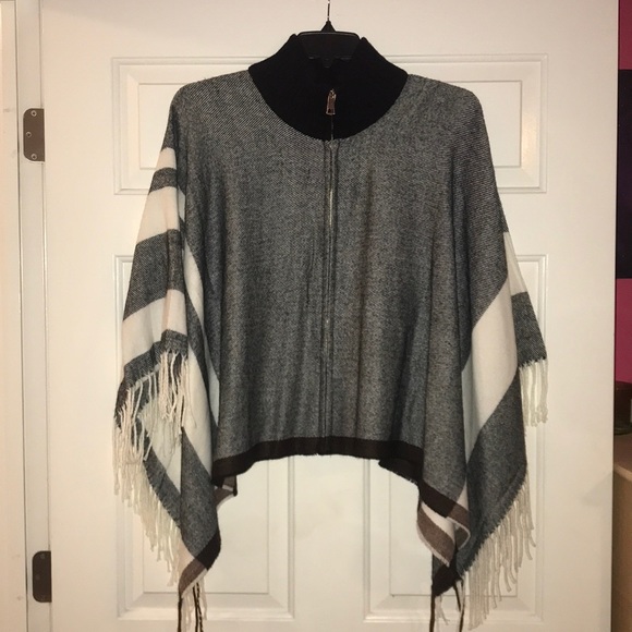 Mixit Sweaters - NWT Women’s MIXIT Winter Zip Up Poncho
